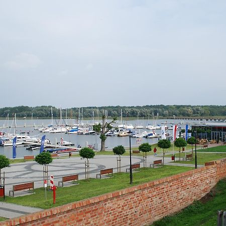 Mieszko II Hotell Kamien Pomorski Exteriör bild
